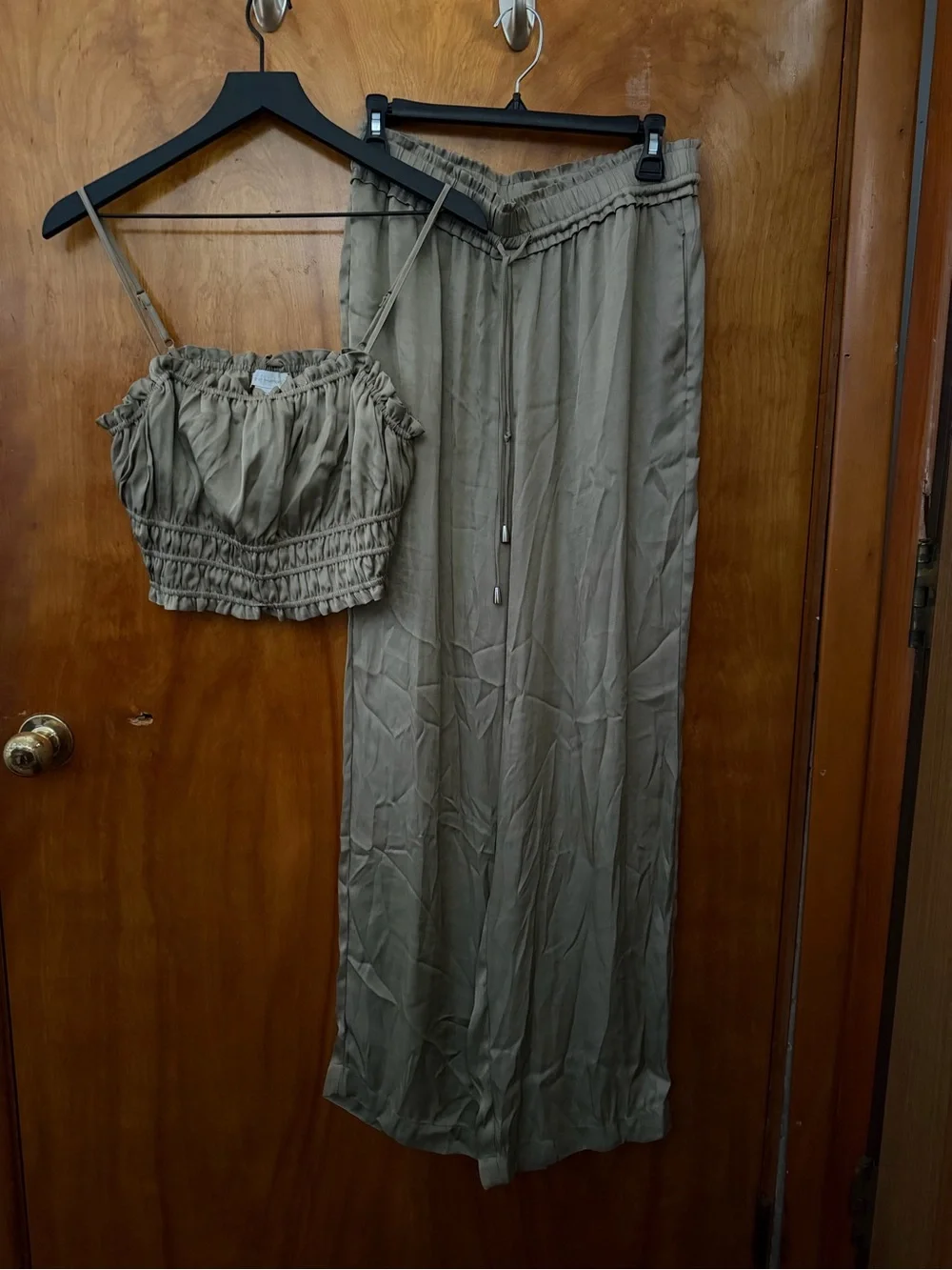 House of Harlow 1960 Green Satin Ruched Set